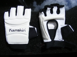 images/productimages/small/Cardia Sports Teakwondo kyokushin Karate Handschoenen.JPG